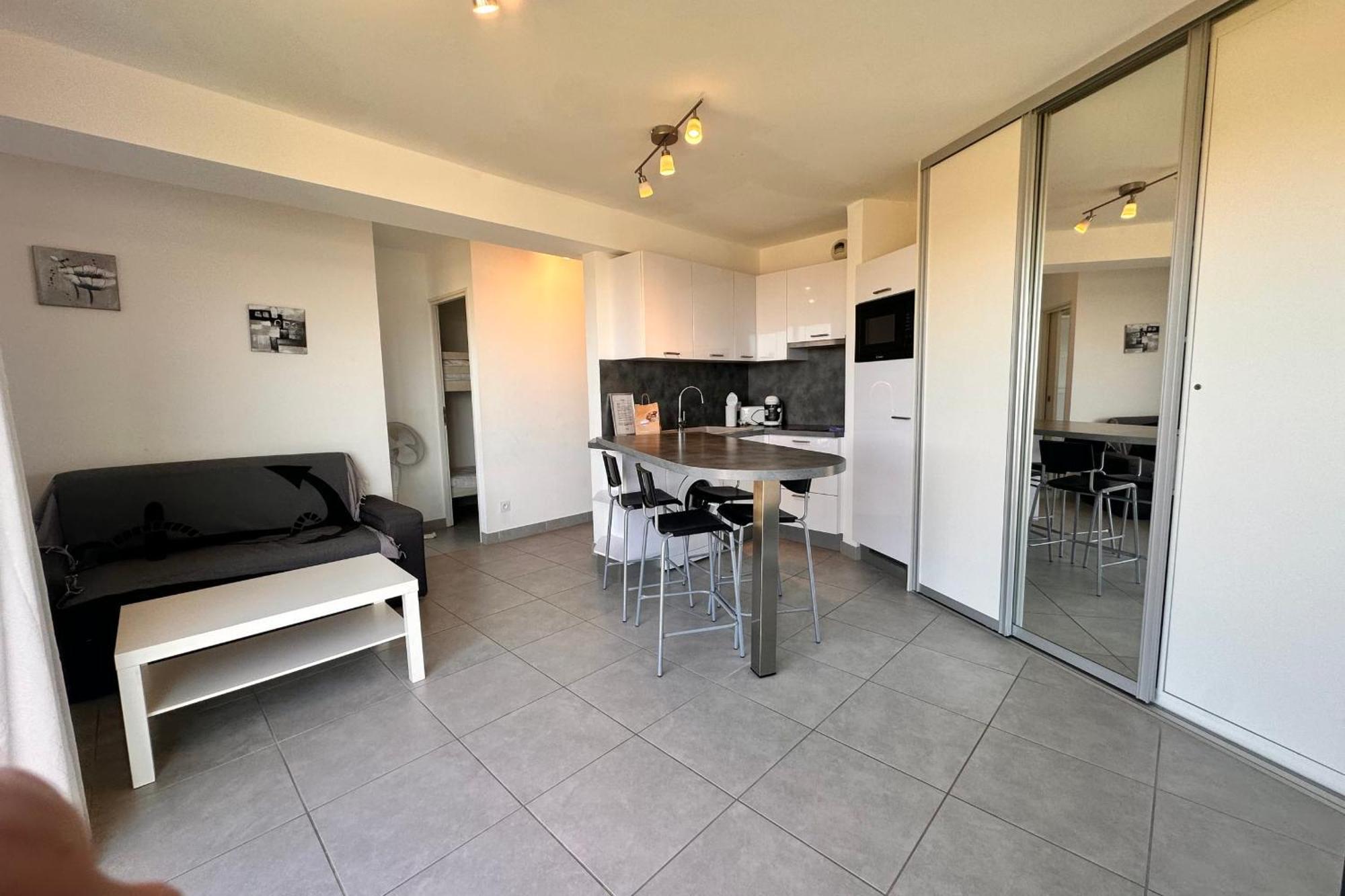 Les Pieds Dans Le Sable Appartement Vue Mer 1 Chambre 1 Cabine Le Grau-du-Roi Buitenkant foto